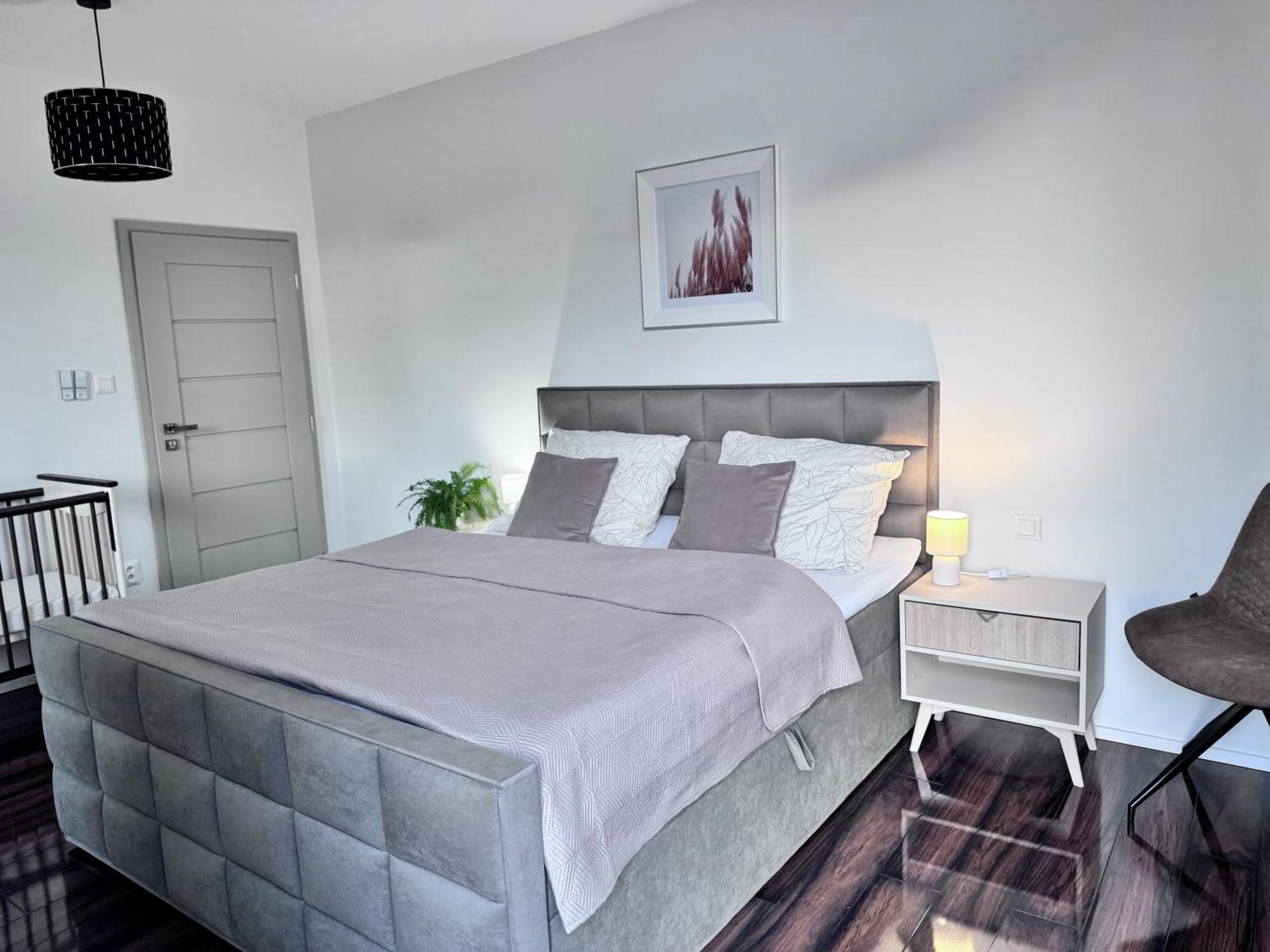 Apartments Sered Sered' Zewnętrze zdjęcie
